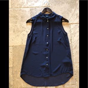 H&M Chiffon Sleeveless Blouse Women’s size 4